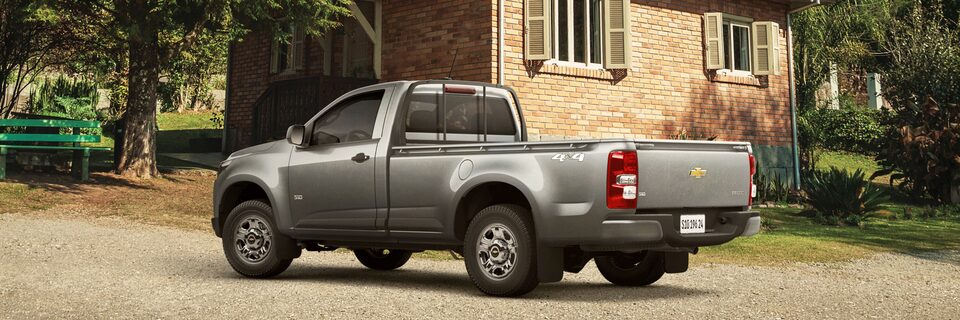 Design exterior da picape Chevrolet S10 Cabine Simples